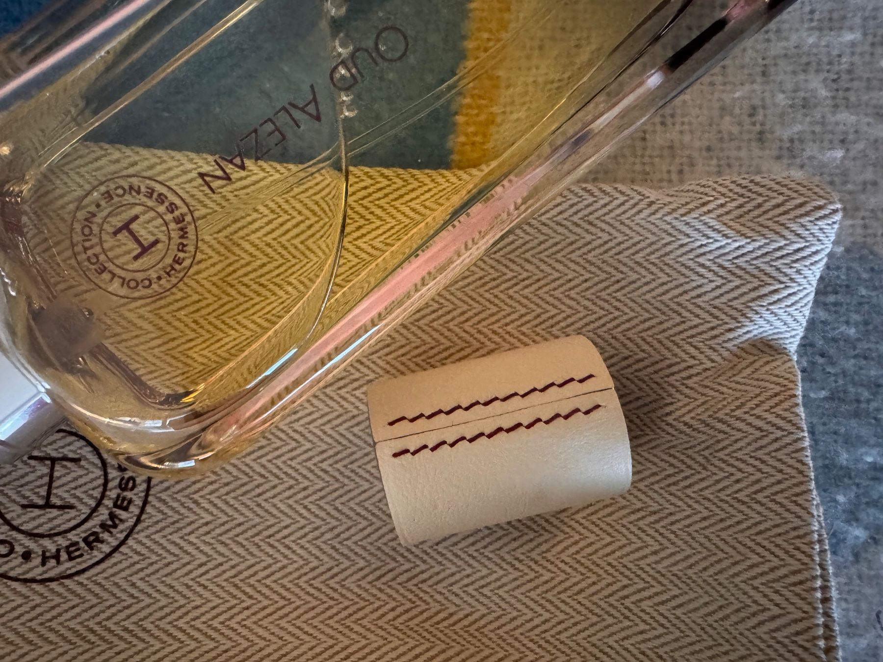 Hermès Profumi & Eau de Toilette: Hermès Oud Alezan 100ml neuf – Nuovo e nell'imballaggio originale da Genève venduto da Allisgood 7