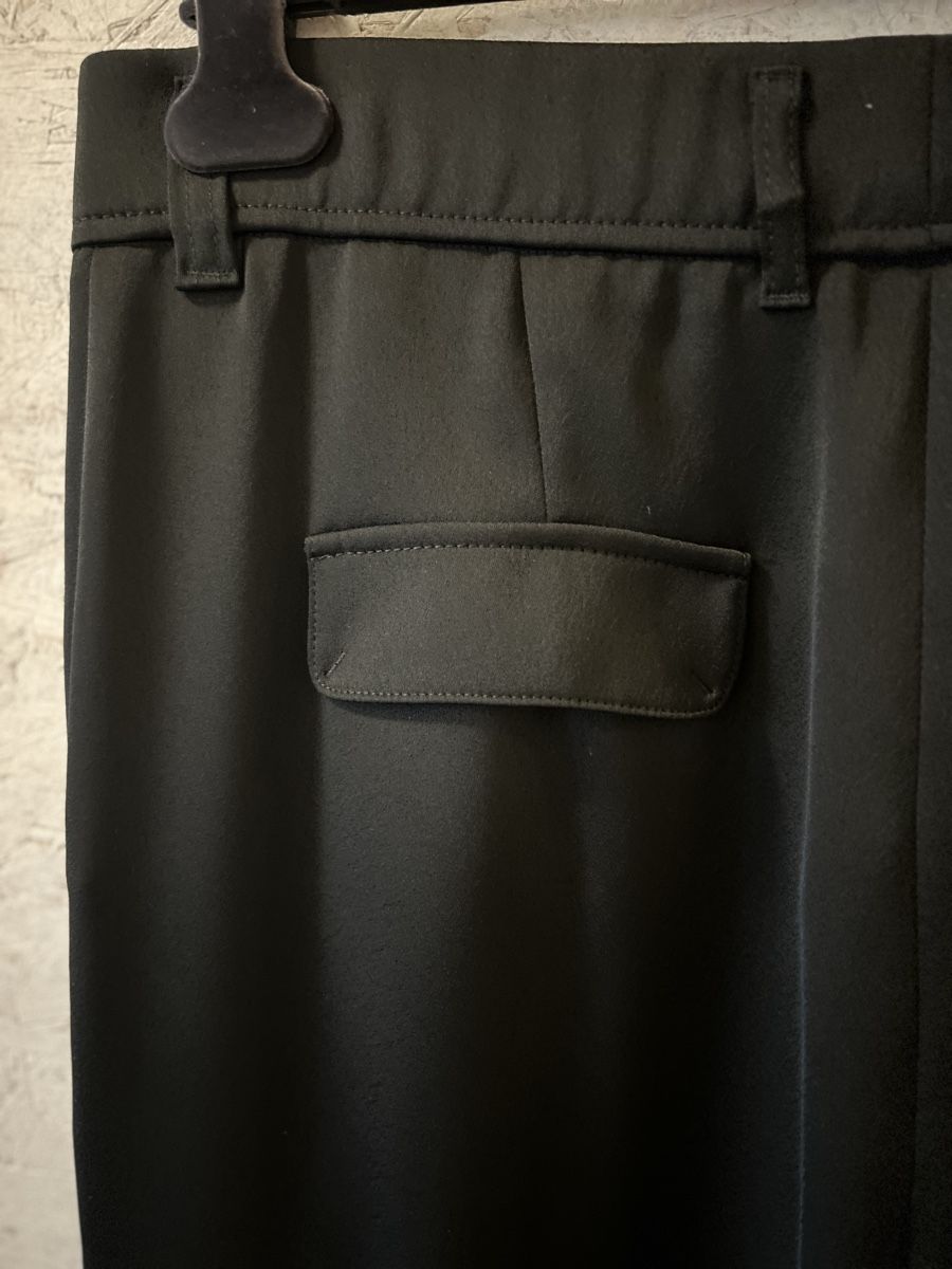 Riani Hosen: RIANI Hose, Grösse 40, neu mit Etikette – Neu und originalverpackt aus Oberhasli von anzis 3