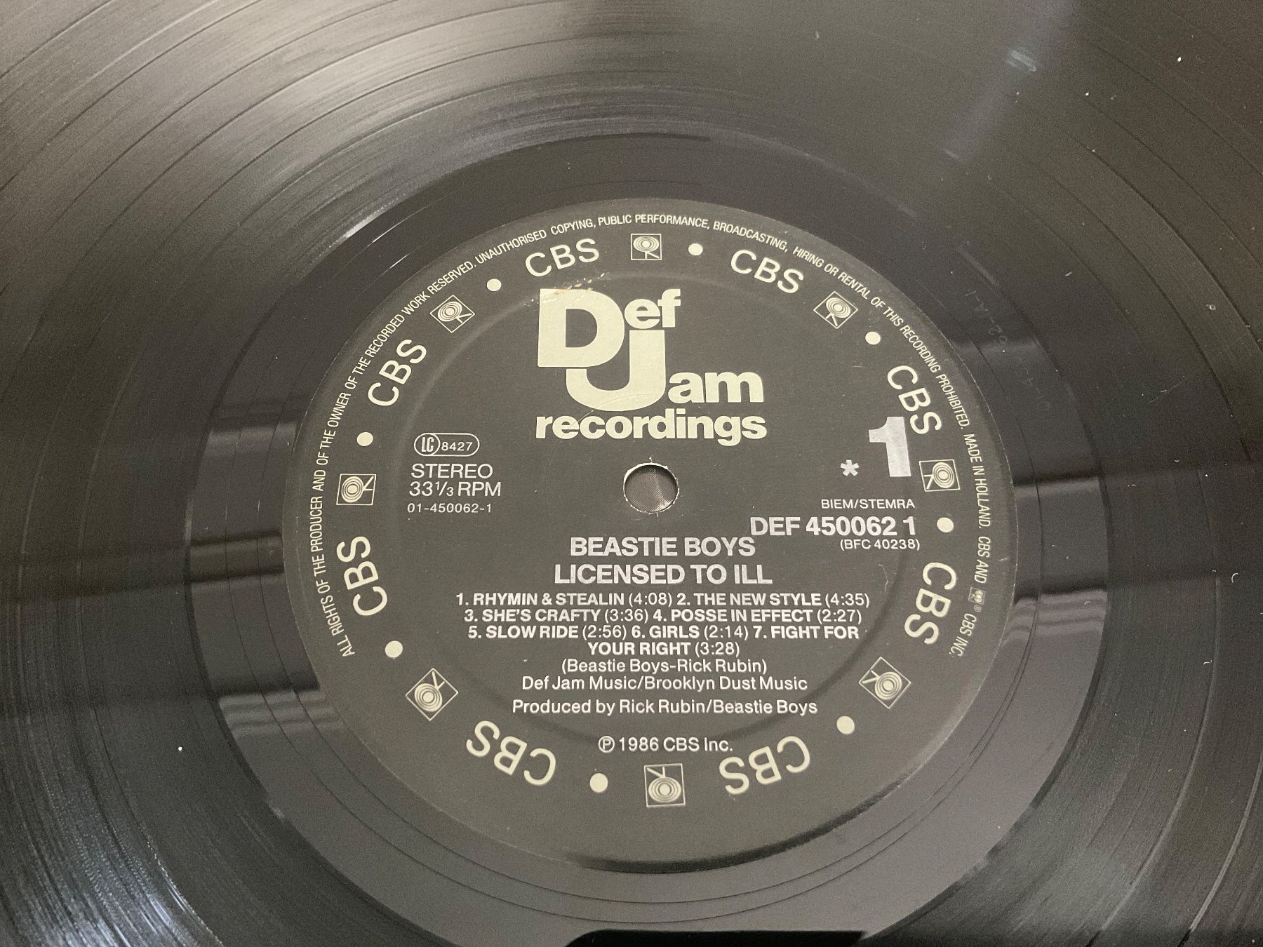 Dischi in vinile: Beastie Boys Licensed to ill LP – Usato da Delémont venduto da vinylfreak01 5