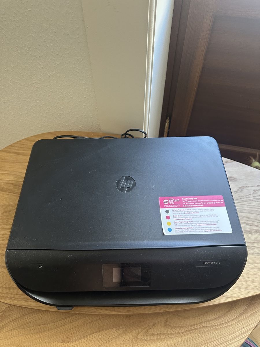 Hewlett Packard Stampanti: Imprimante / Printer - HP Envy 5010 – Usato da Genève venduto da bea_72cz