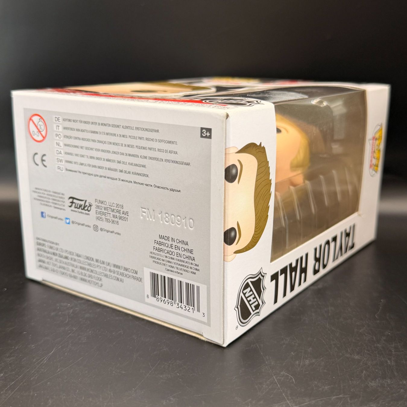 Funko Statuette: Funko Pop! NHL Taylor Hall 34 – Usato da Düdingen venduto da Nerdworld 3