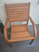 2 Stück Stühle aus schönem Holz