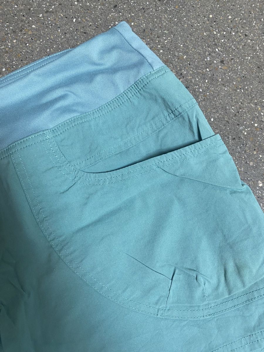 Prana Pantaloni: Shorts PRANA estival ! – Nuovo (secondo la descrizione) da Mont-sur-Lausanne venduto da lacasta 1