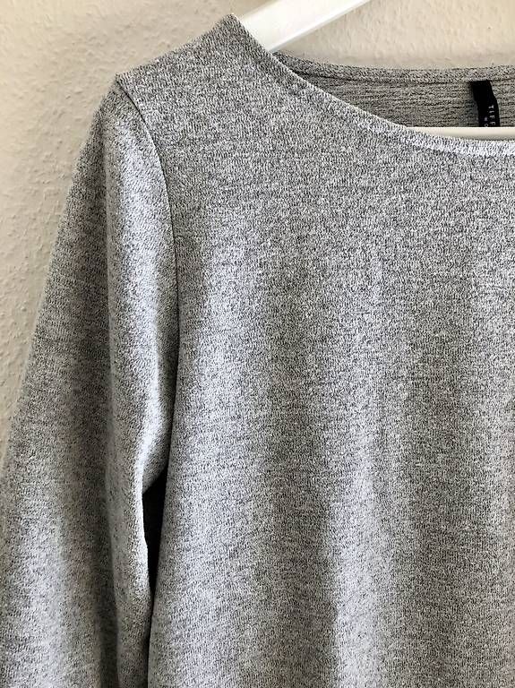 T-shirt: Hellgraues Shirt Gr. S – Usato da Bern venduto da tan_2rrh 1