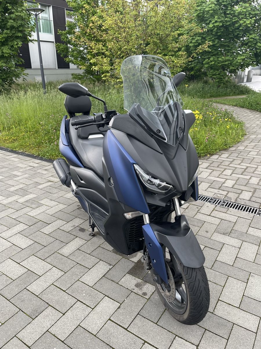 Yamaha Scooter: Yamaha X-Max 125ccm – Usato da Horw venduto da Maki210 1