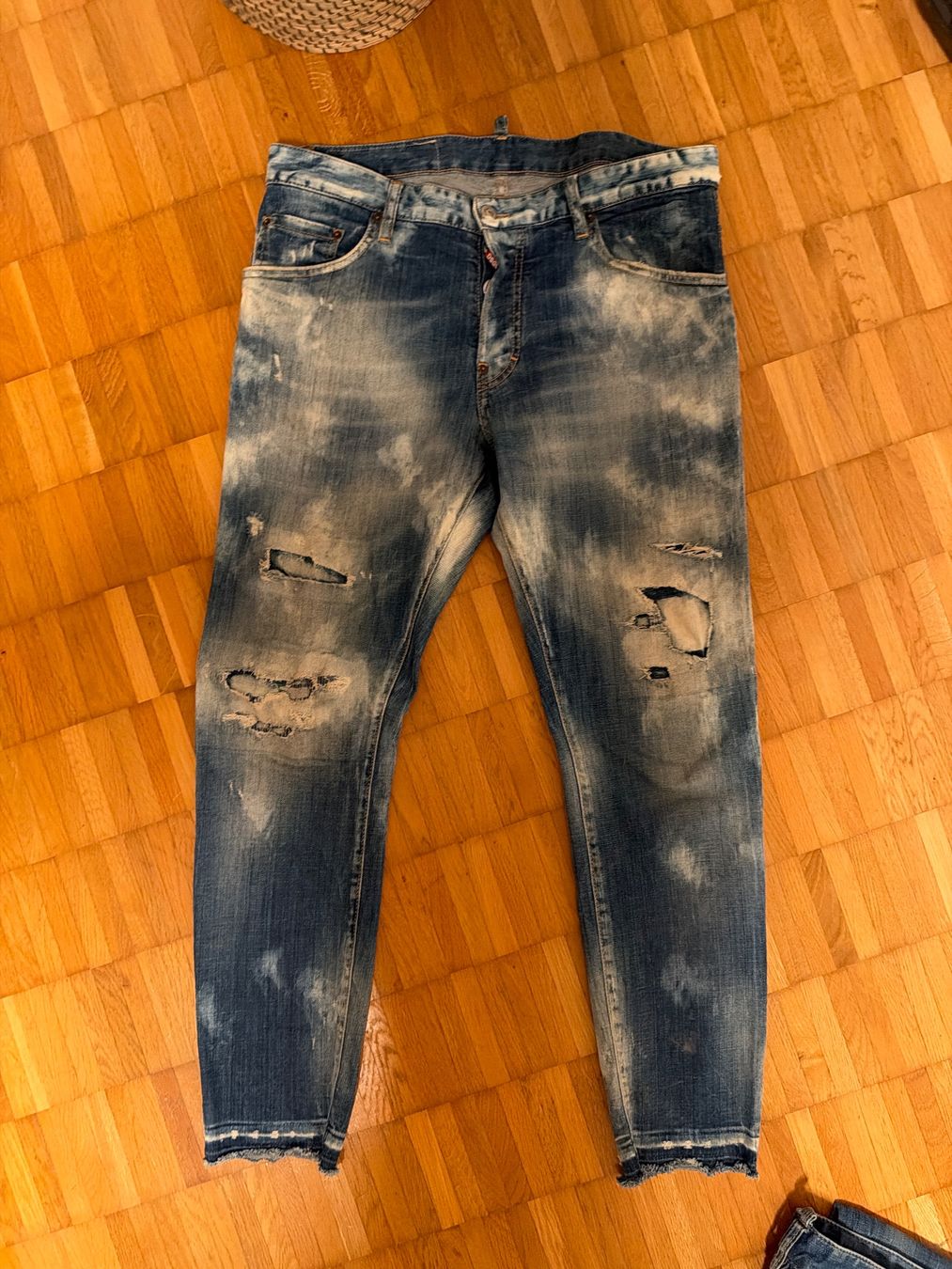 Dsquared2 Jeans: Dsquared2 Kleiderpaket Jeans und Pullover gebraucht – Gebraucht aus Wermatswil von big_tk69 4