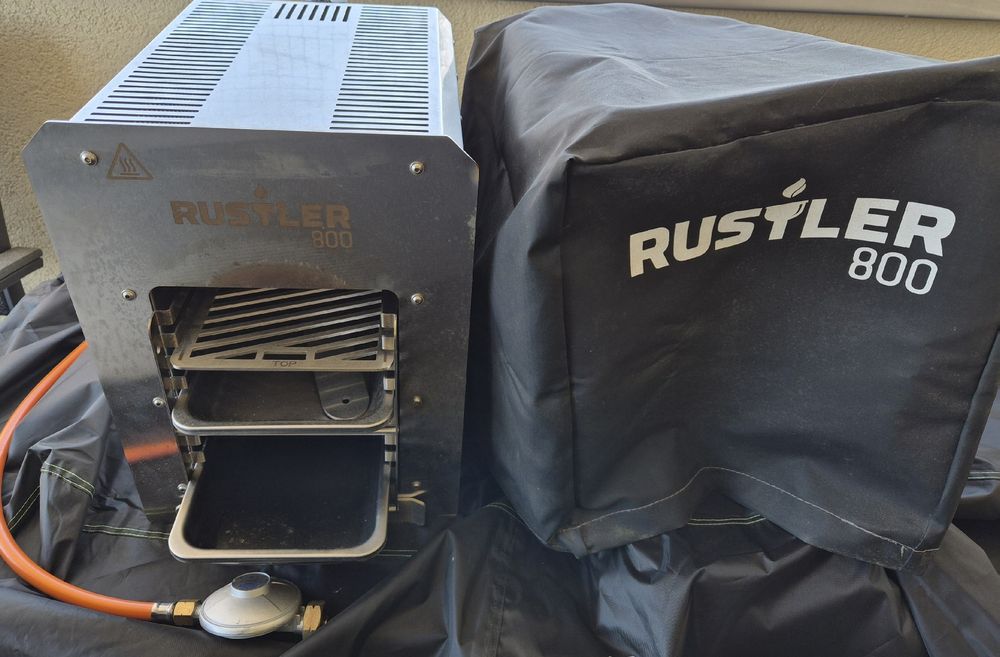 Rustler 800 Grill - Top Zustand, wenig gebraucht! (Gebraucht) in ...