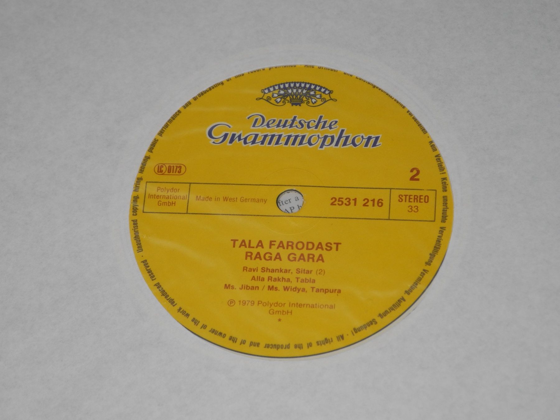 Dischi in vinile: RAVI SHANKAR: RAGAS HAMEER & GARA - DGG – Nuovo (secondo la descrizione) da Fahrwangen venduto da Swirl2 2