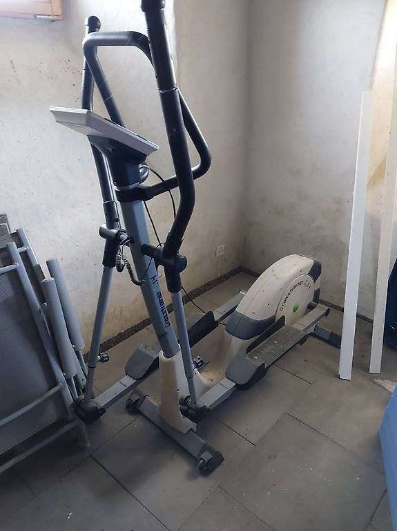 Vélos d'appartement: Hometrainer Stepper – D'occasion à Hünenberg par rap_c86t