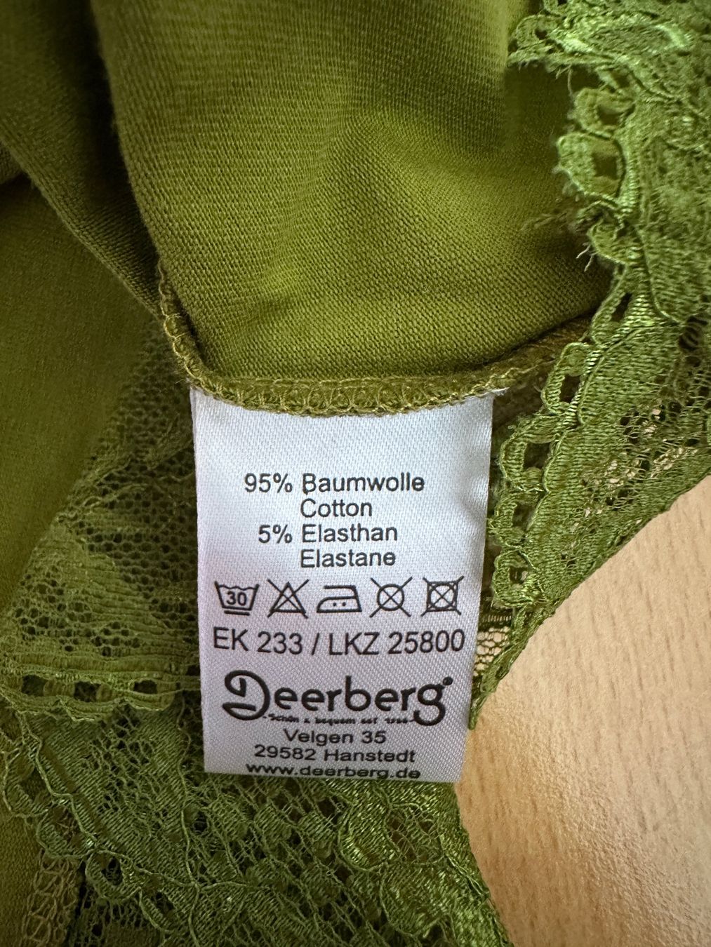 Deerberg Tops: Deerberg lange Tops – Gebraucht aus Luzern von Sesilija 5