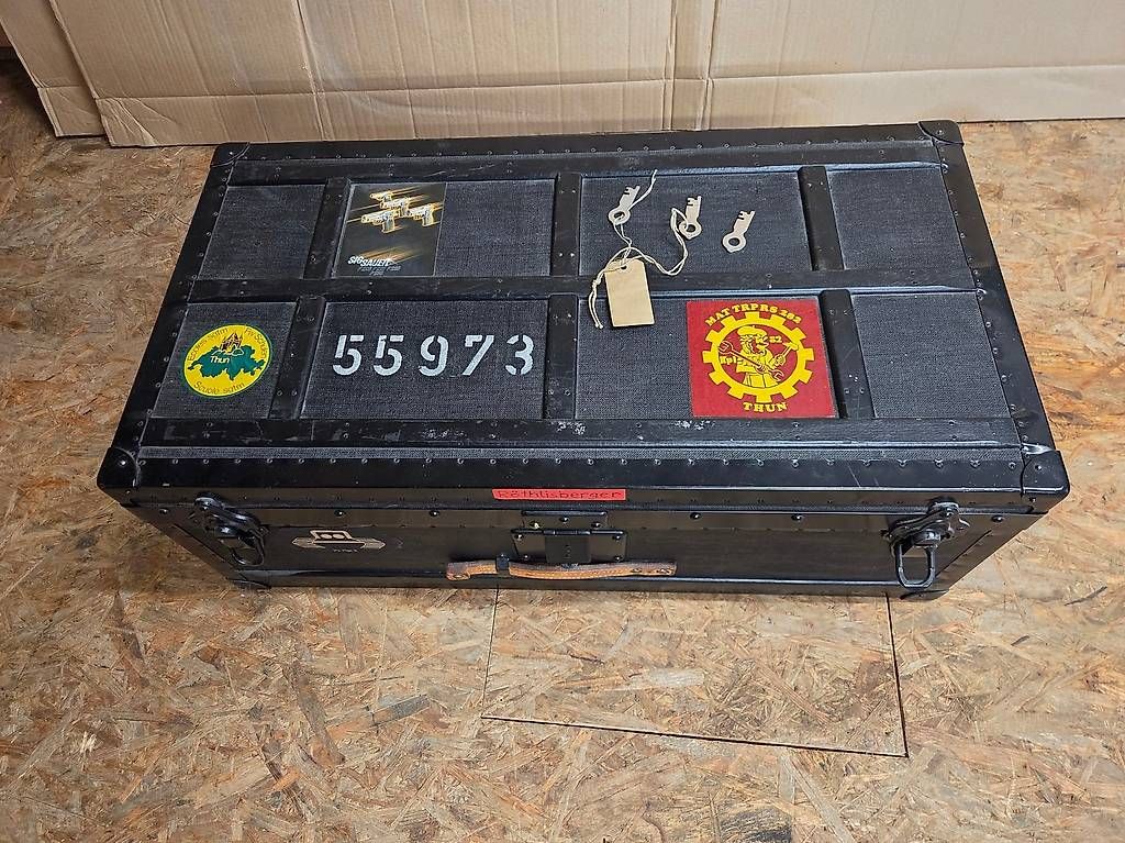 Schweizer Armee Valigie: Offizierskoffer der Schweizer Armee – Usato da Thun venduto da Commpac 1