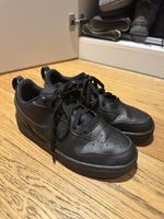 Nike Schuhe Gr. 40