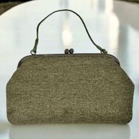 Petit sac à main Helena Rubinstein par Peggy Huynh Kinh