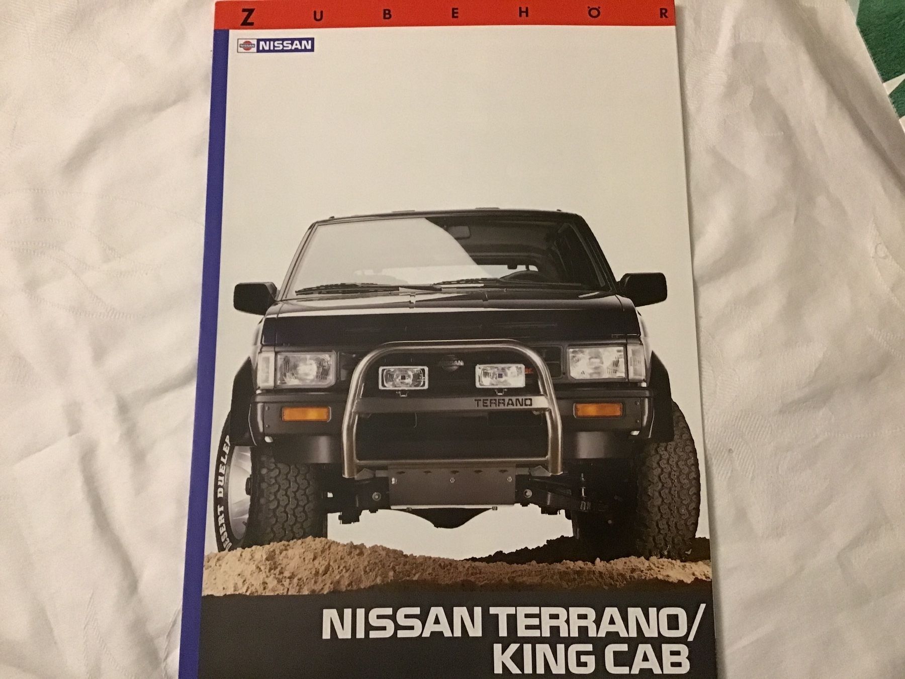 Nissan Dokumente: Nissan Terrano/King Cab Faltprospekt – Gebraucht aus Scherzingen von Starseller62