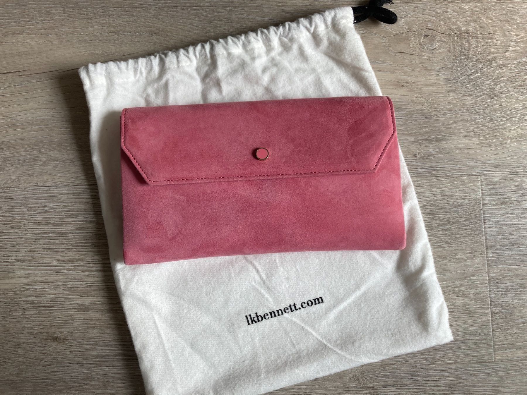 Taschen für Damen: Neue Veloursleder Clutch pink – Neu und originalverpackt aus Wohlen AG von SZS30 1