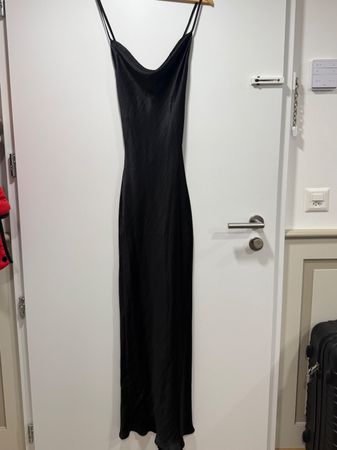 *NEU* ASOS Maxikleid rückenfrei Grösse 36