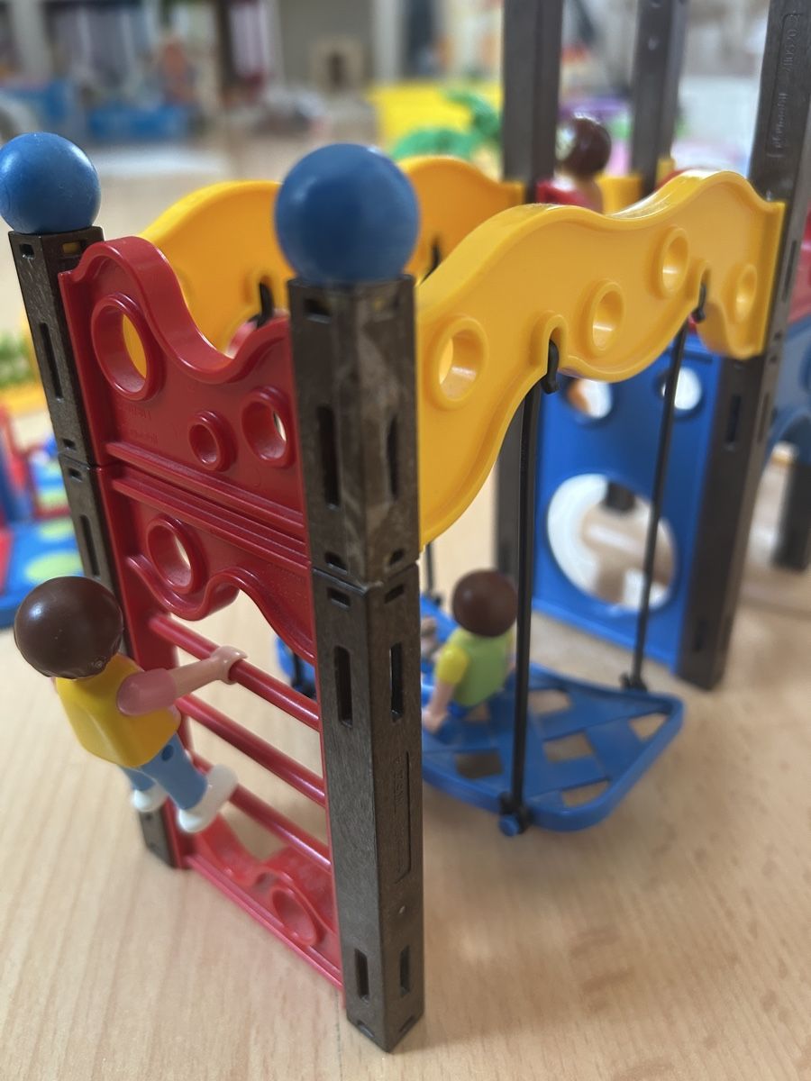 Playmobil Giocattoli: Playmobil Spielplatz – Usato da Hinwil venduto da trauber 2