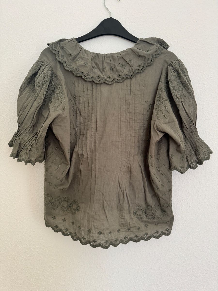 Sezane Top: Neu Gerard Darel Boho Designer Top Oliv  – Nuovo e nell'imballaggio originale da Zürich venduto da Swissair1234 3