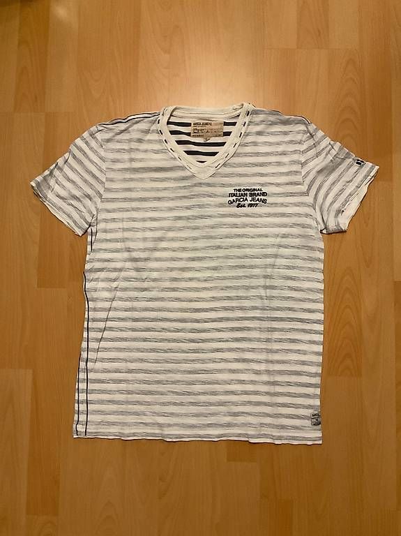 T-Shirts: Garcia Jeans T-Shirt – Gebraucht aus huttwil von care.b