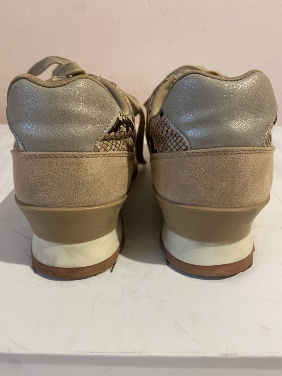 Zara Scarpe da donna: Baskets beige et crocodile Zara – Usato da Chêne-Bougeries venduto da sor_9rzp 1