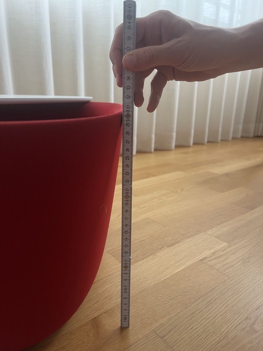 Vitra Tavoli: Vitra Designer Tisch/Box – Usato da Lenzburg venduto da Sil.sal 3