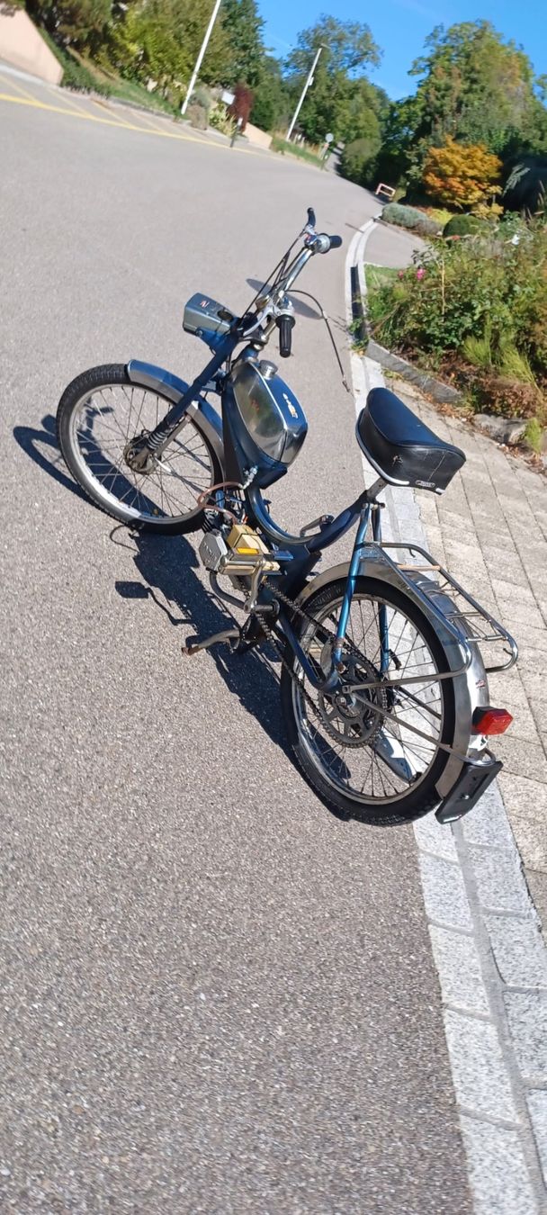 Sachs Ciclomotori: Mofa Sachs 504 2a teilrestauriert – Usato da Brislach venduto da hotbird11 3