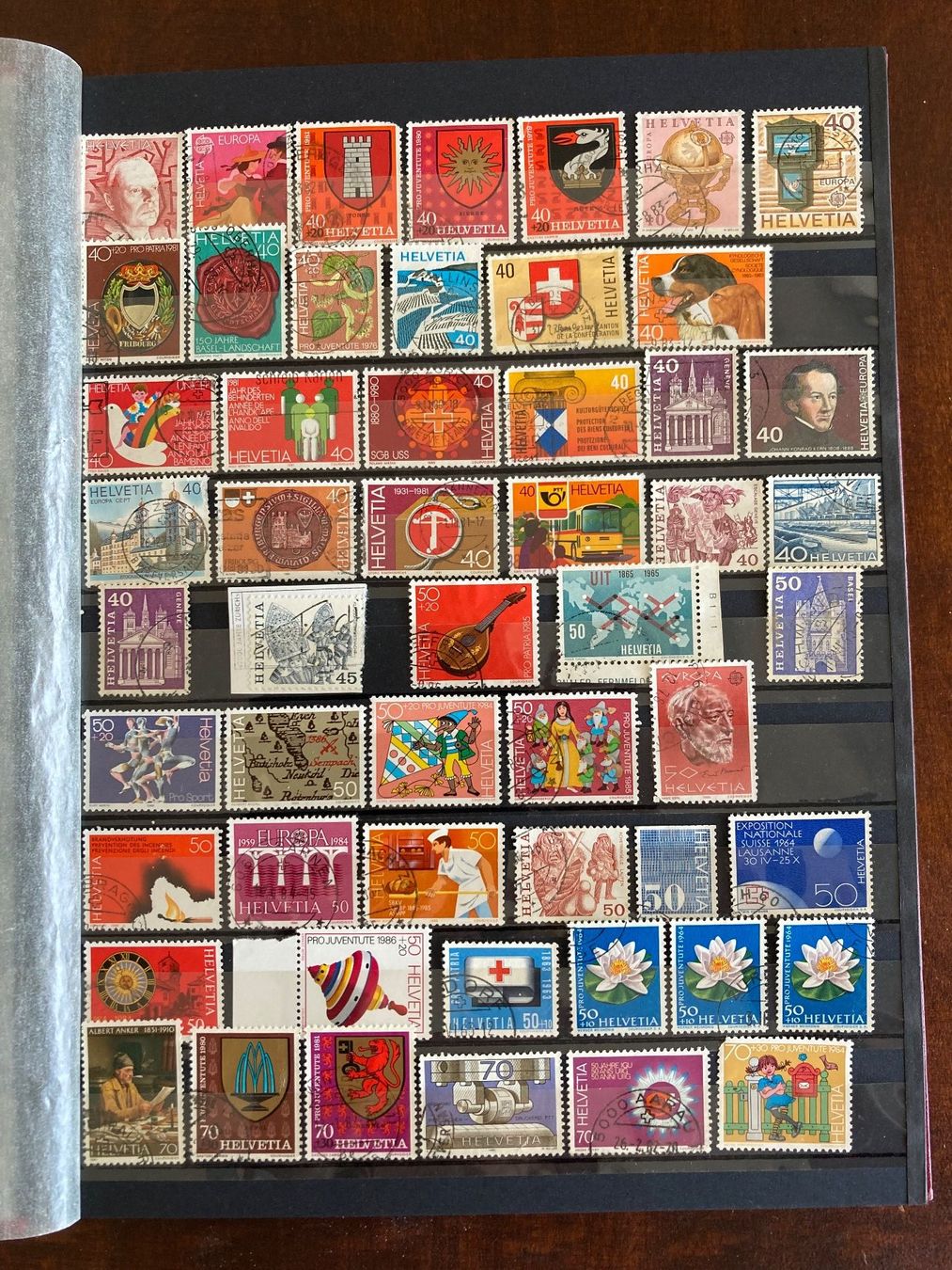 Alle Briefmarken: Briefmarkenalbum mit alten Schweizer Briefmarken – Gebraucht aus Bachenbülach von poschte22 2