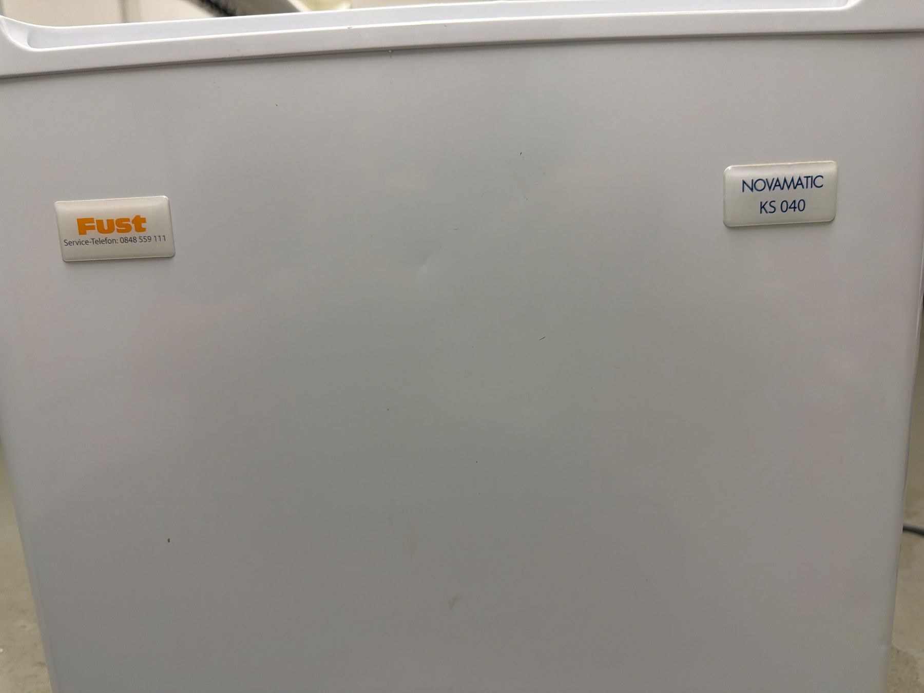 Fust Frigoriferi: FUST Novamatic  KS040 – Usato da Zürich venduto da Nileshi 6