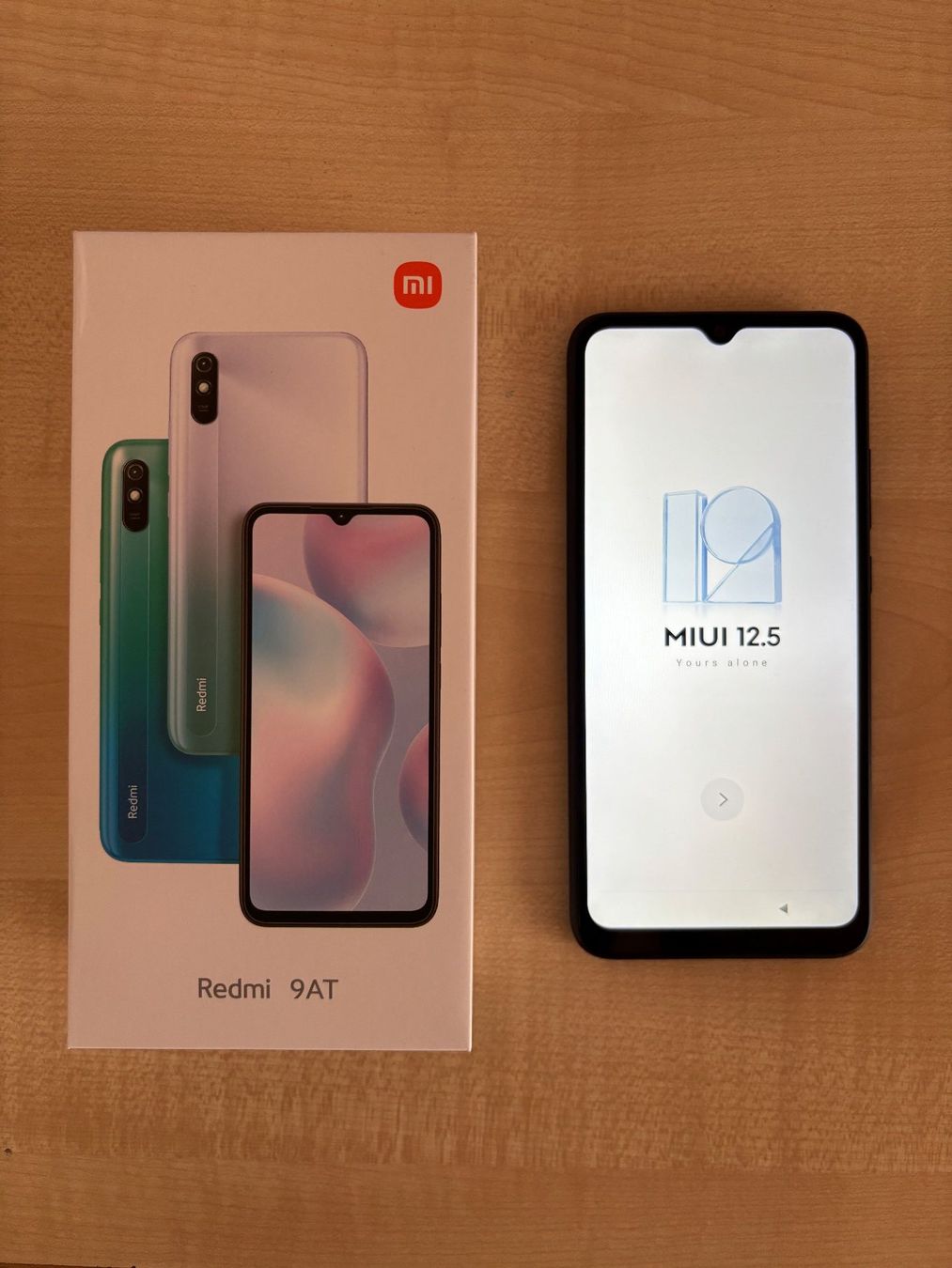 Telefoni cellulari / Smartphones: Neuwertiges Redmi 9AT – Nuovo (secondo la descrizione) da Krattigen venduto da corsair_xl