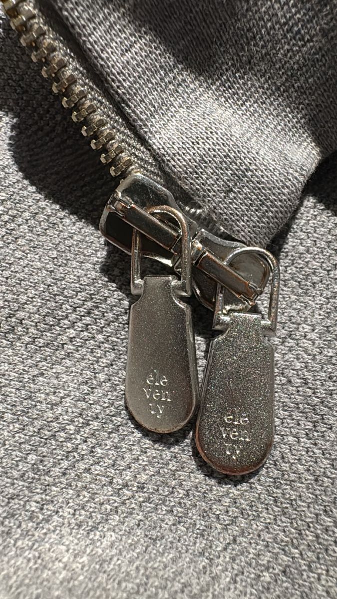Eleventy Maglioni & Felpe: Eleventy Zip-up Hoodie – Usato da Herrliberg venduto da ResellerZH 4