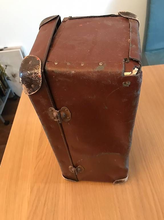 Valises de voyage: Deko Koffer antik – D'occasion à Luterbach par roxy_world 3