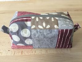 Tasche / Necessaire / Kosmetiktasche / Etui, neue Handarbeit