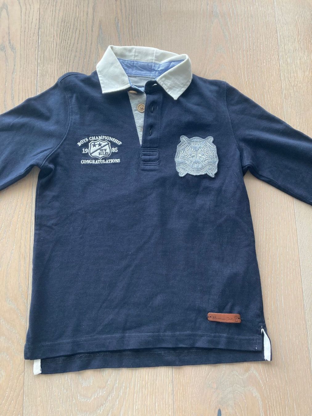 Massimo Dutti Maglioni & Felpe: NEUER Pullover/Sweatshirt Gr.7-8 J. Massimo Dutti – Nuovo (secondo la descrizione) da Meilen venduto da Golfer04 1