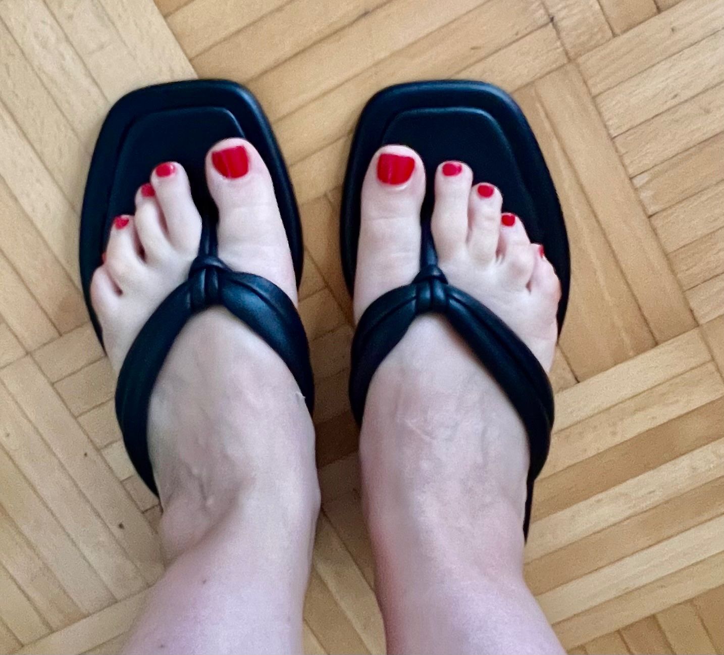 Scarpe da donna: Flip-Flops Massimo Dutti 🖤 – Usato da Schaan venduto da nan_2pg2 4
