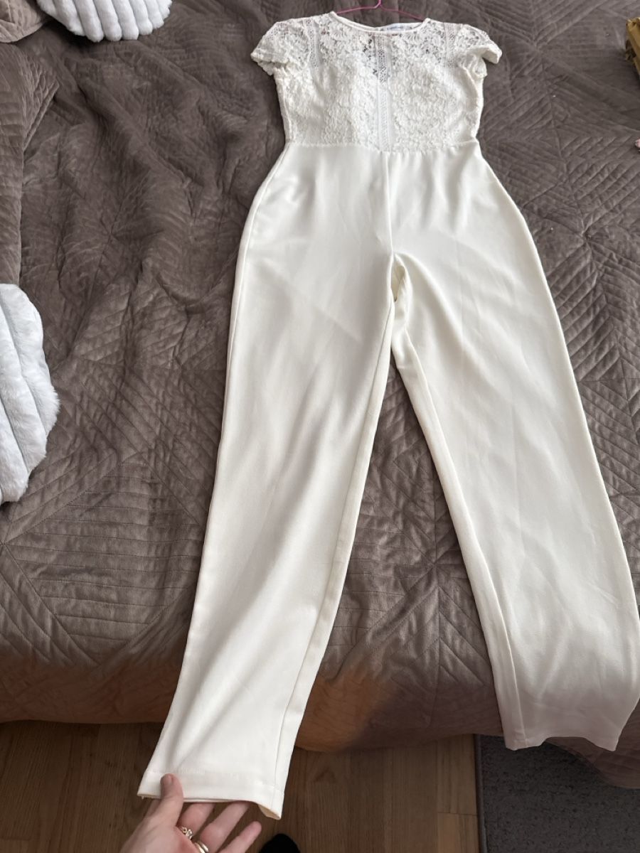 Tute: Tuta intera Bebe bianca con inserti in pizzo elegante – Usato da Kriens venduto da viv_dm87 2