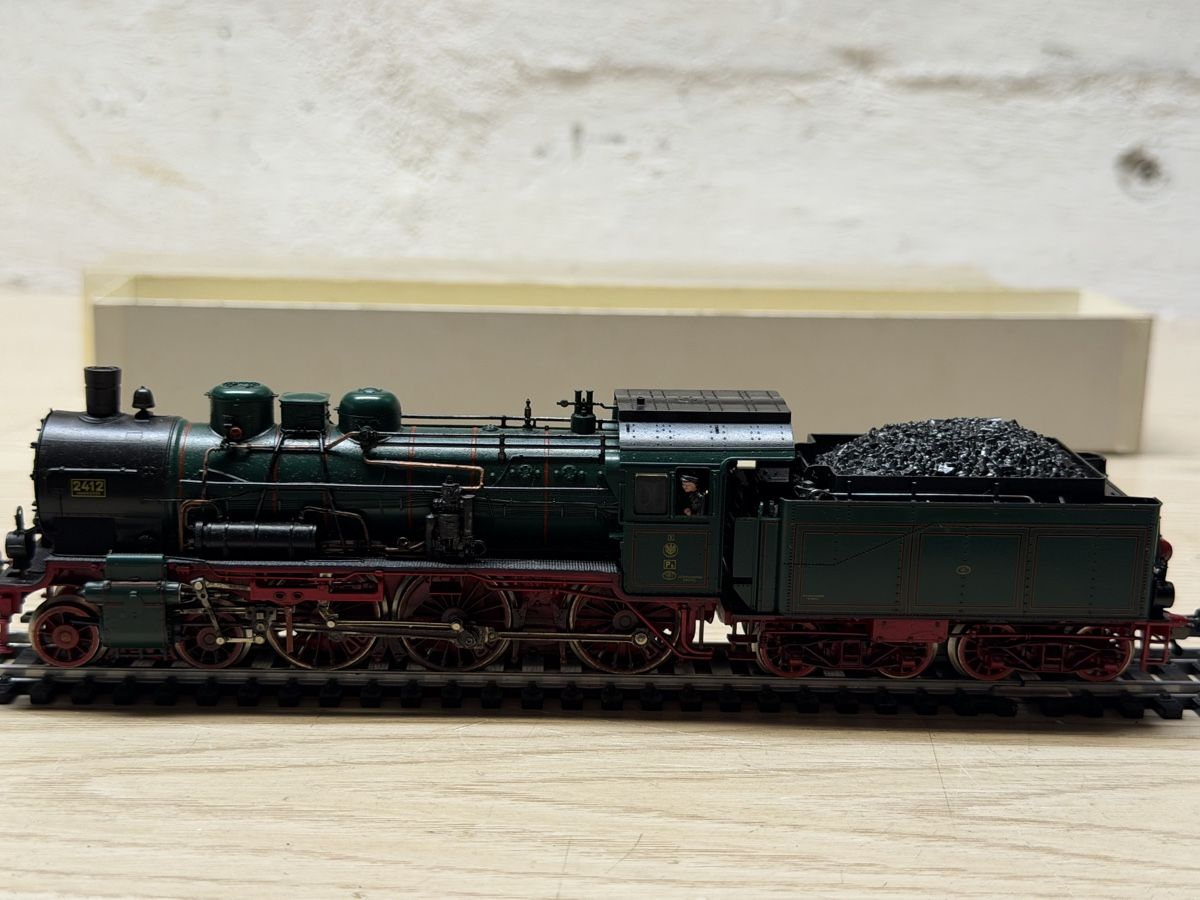 Fleischmann Modellini di ferrovie: Dampflok Fleischmann HO 2412 Hanover – Usato da Herzogenbuchsee venduto da ioa_zcm6 5