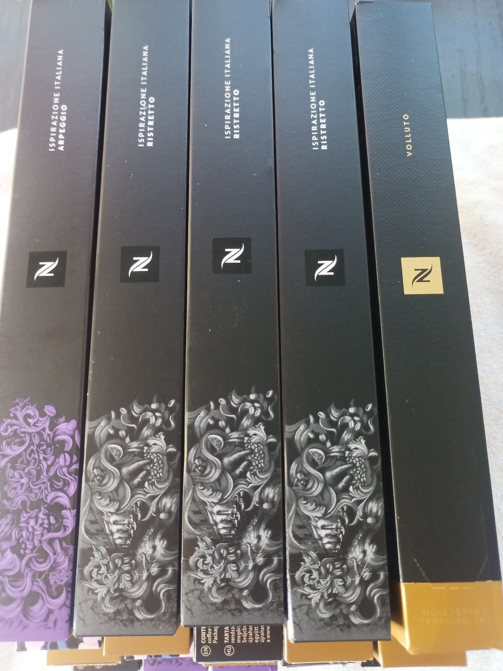 Nespresso Aliments & Spécialités: Nespresso Kaffe Kapseln 20 Packung Mix Sortiment  – Neuf avec emballage d'origine à Winterthur par mal_k2wv 1