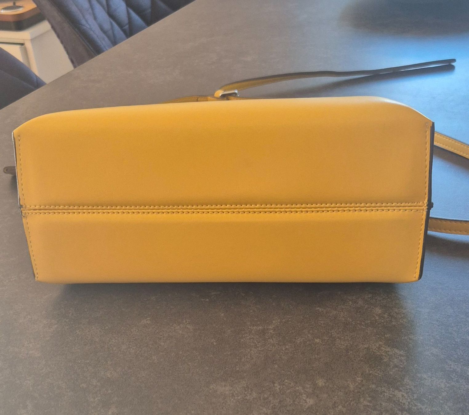 Borse da donna: Tasche aus Ökoleder  D.Vero – Usato da Sargans venduto da nat_5gx5 4