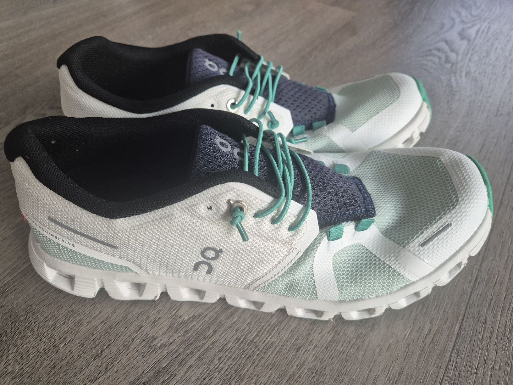 On Scarpe da donna: On Cloud Damen Laufschuhe, Grösse 40. Neu – Nuovo e nell'imballaggio originale da Eglisau venduto da nicij79 1