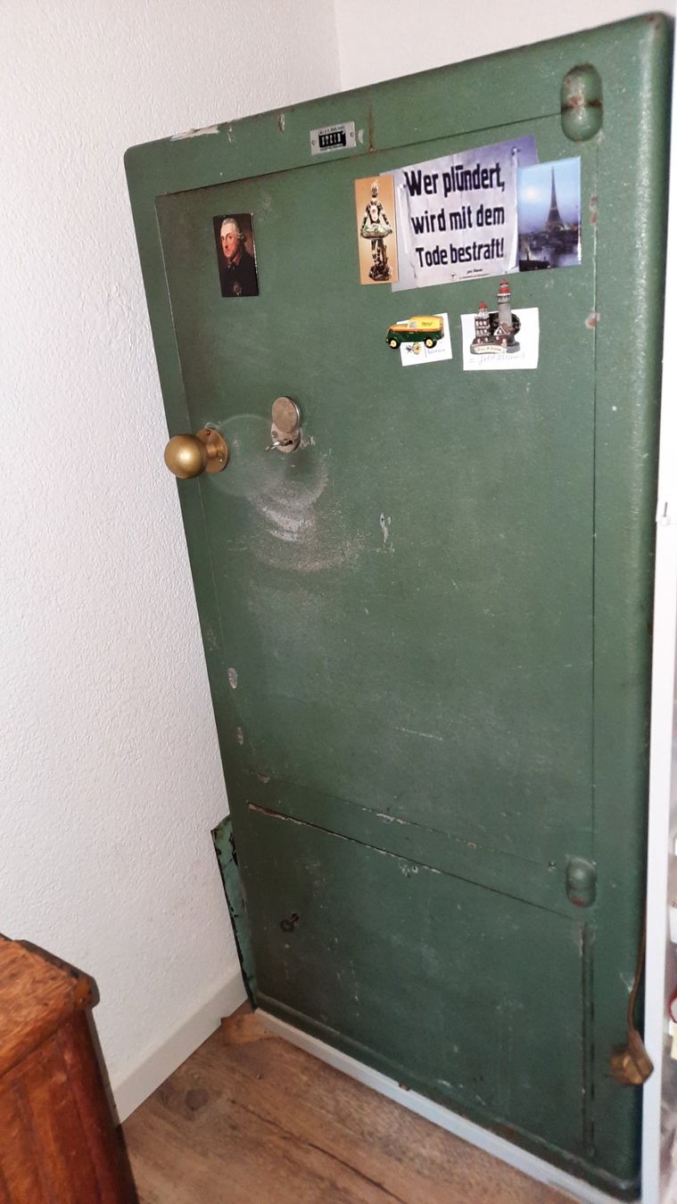 Casseforti: Fa. Steib, Basel, Tresor, 60er Jahre, mit Bodenplatte – Usato da Kirchberg BE venduto da wvo_cf6n