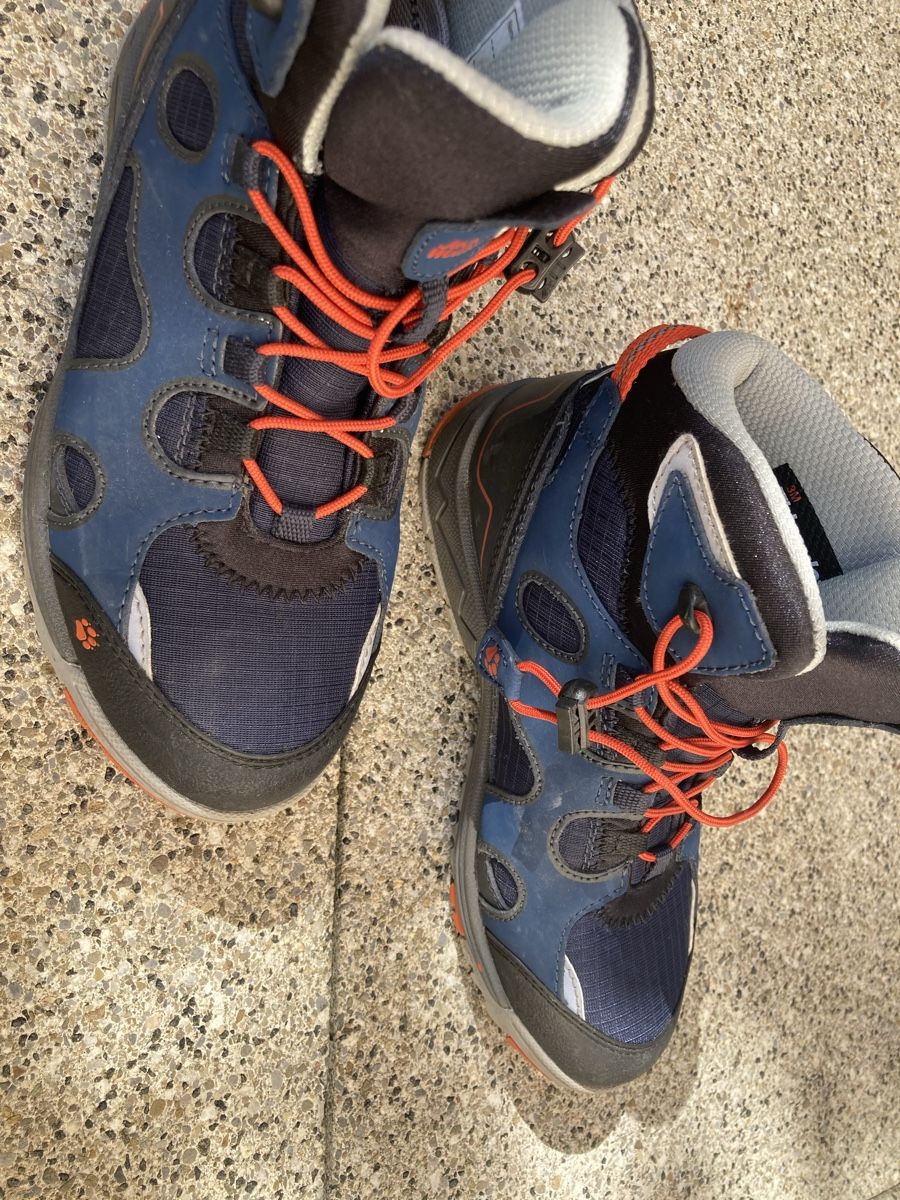 Jack Wolfskin Scarpe per ragazzi: fast fabrikneue Wanderschuhe, Jack Wolfskin, Gr.34 – Nuovo (secondo la descrizione) da Otelfingen venduto da pat_8jmb 5