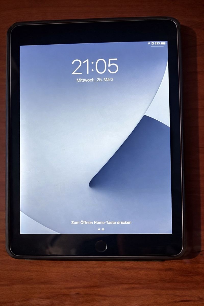 Apple Tablet PC: Apple iPad Air 2 – Gebraucht aus Luchsingen von luchs.gl