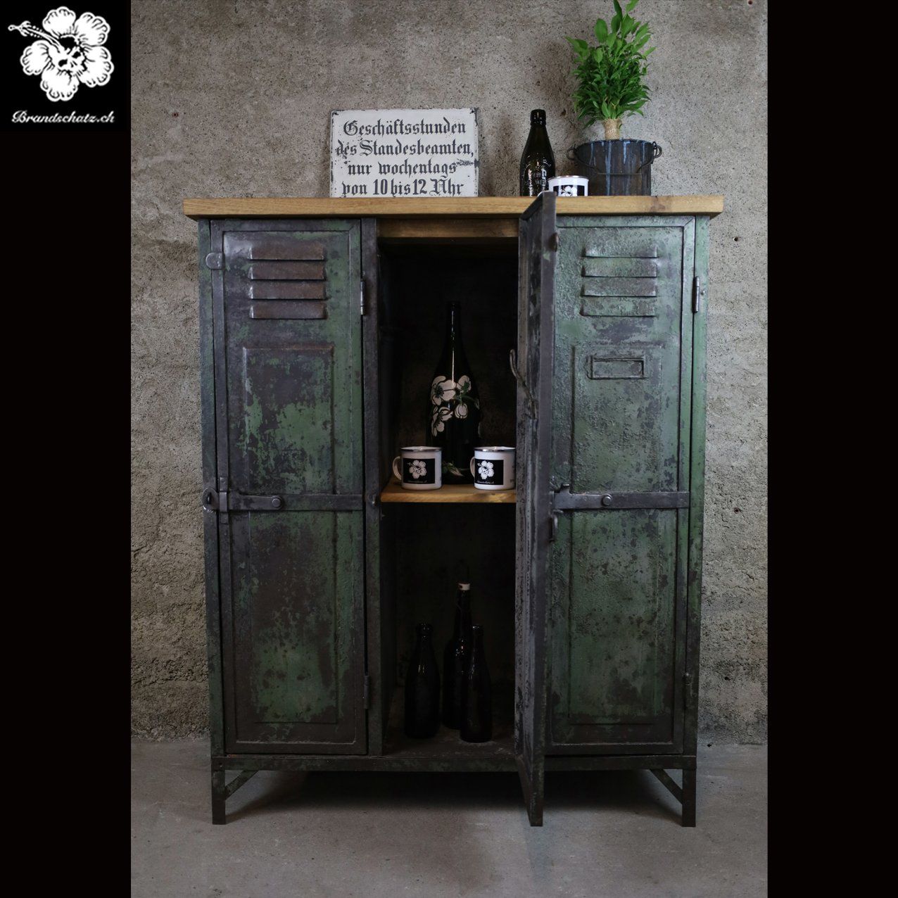 Cassettiere: Gantois Kommode / Sideboard / Vorratsschrank / Halb-Spind – Usato da Birrwil venduto da brandschatz_birrwil