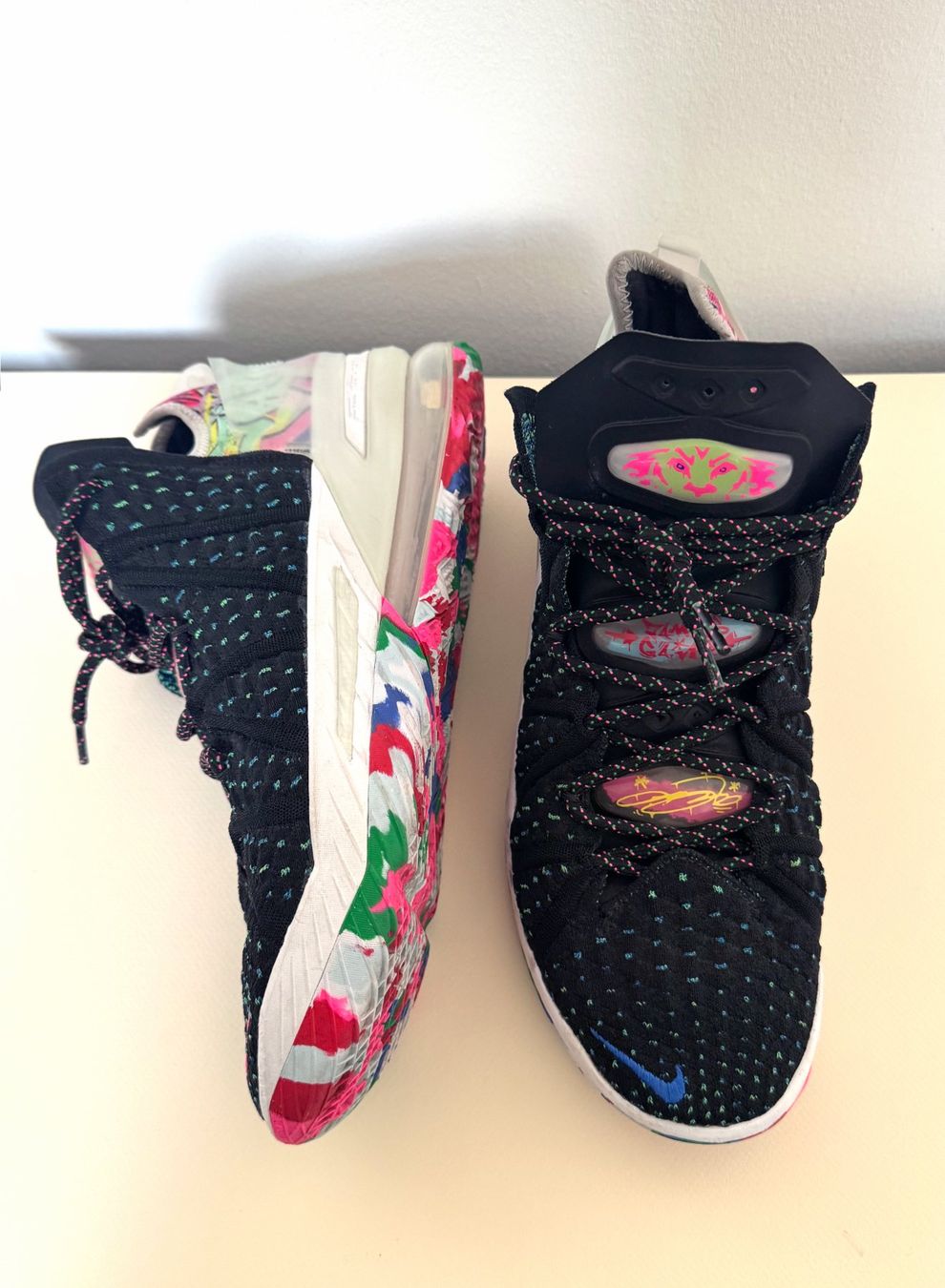 Nike Scarpe da uomo: Nike LeBron 18 Multicolor. Gösse 43. – Usato da Zürich venduto da Tulsa1968 2