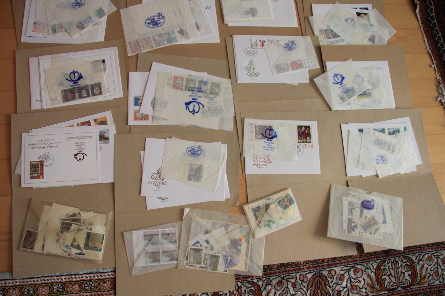 Alle Briefmarken: Riesige Lichtensteinsammlung – Gebraucht aus Schlieren von Sternstunde2 3