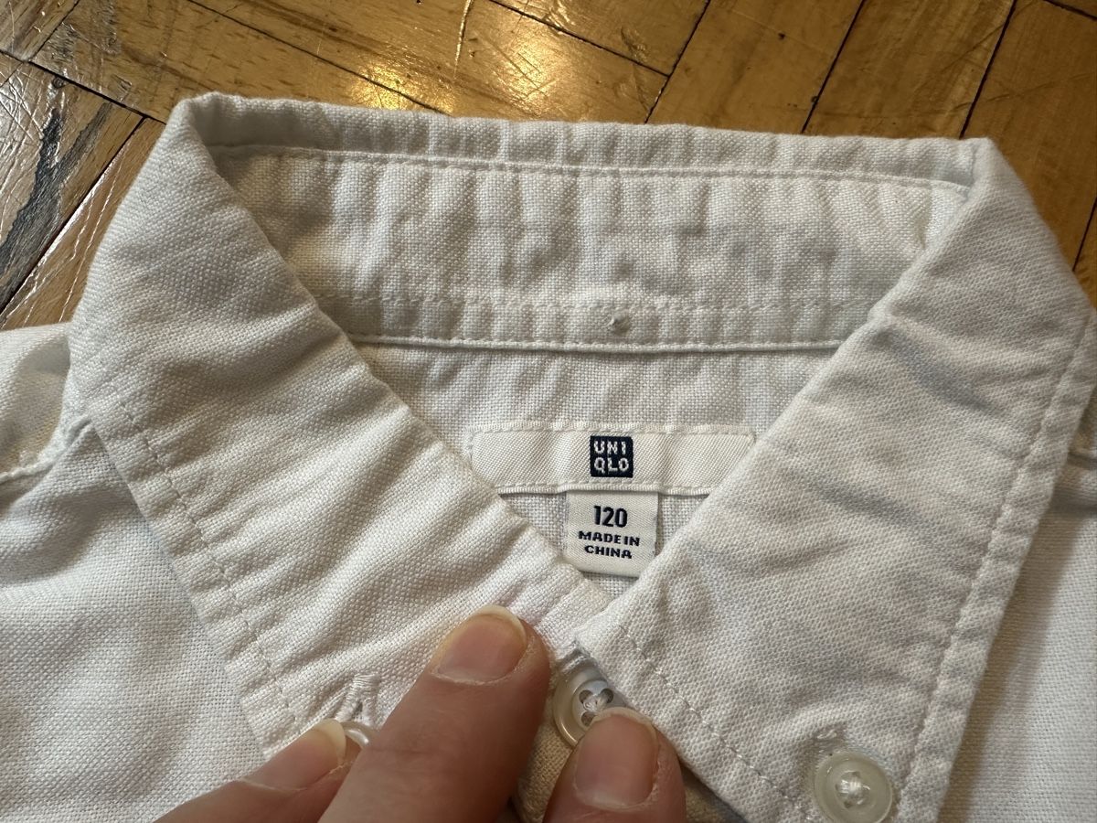 Camicie, T-shirt & Polo: UNIQLO Hemd 120 – Usato da Zürich venduto da Paleardi 2