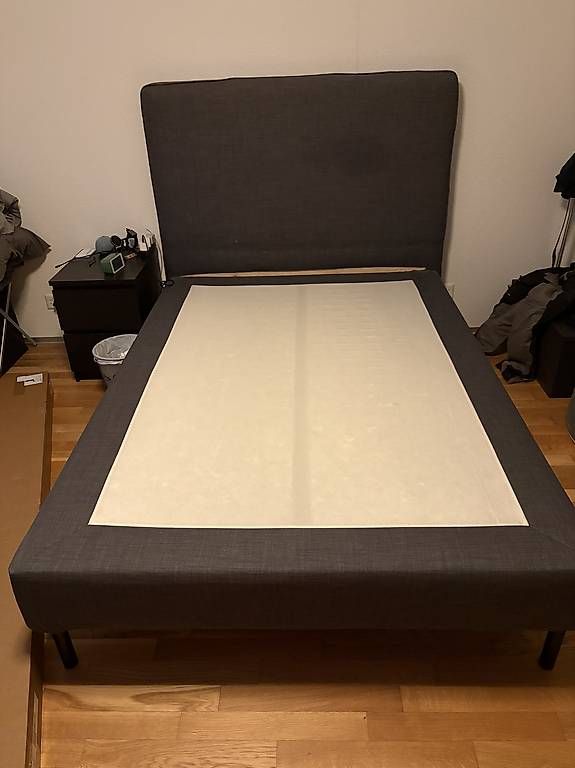 Letti: IKEA Bett 140 – Usato da Neuenegg venduto da tinu706