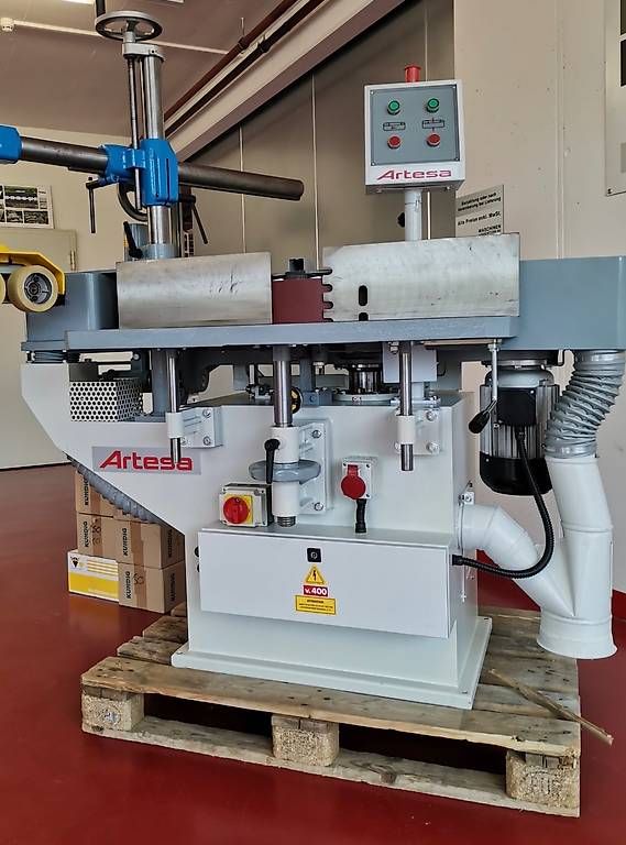 Smerigliatrici & Lucidatrici: Kantenschleifmaschine – Usato da Willerzell venduto da steineiche66