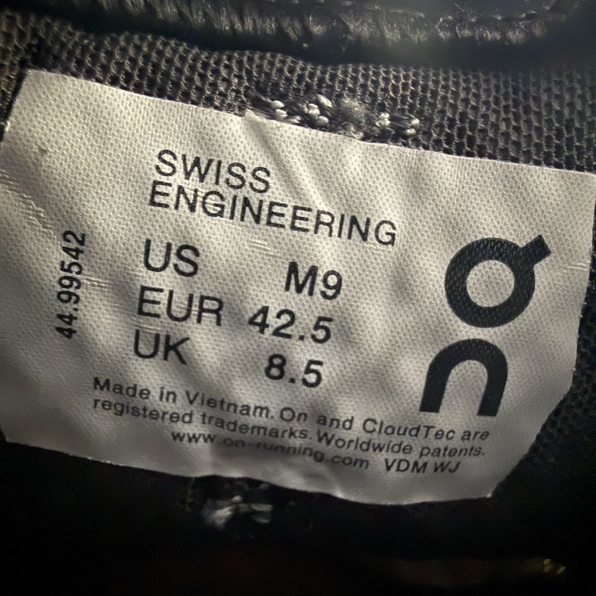 On Scarpe da uomo: On Running Cloudultra – Usato da Mönchaltorf venduto da Mimmom 4