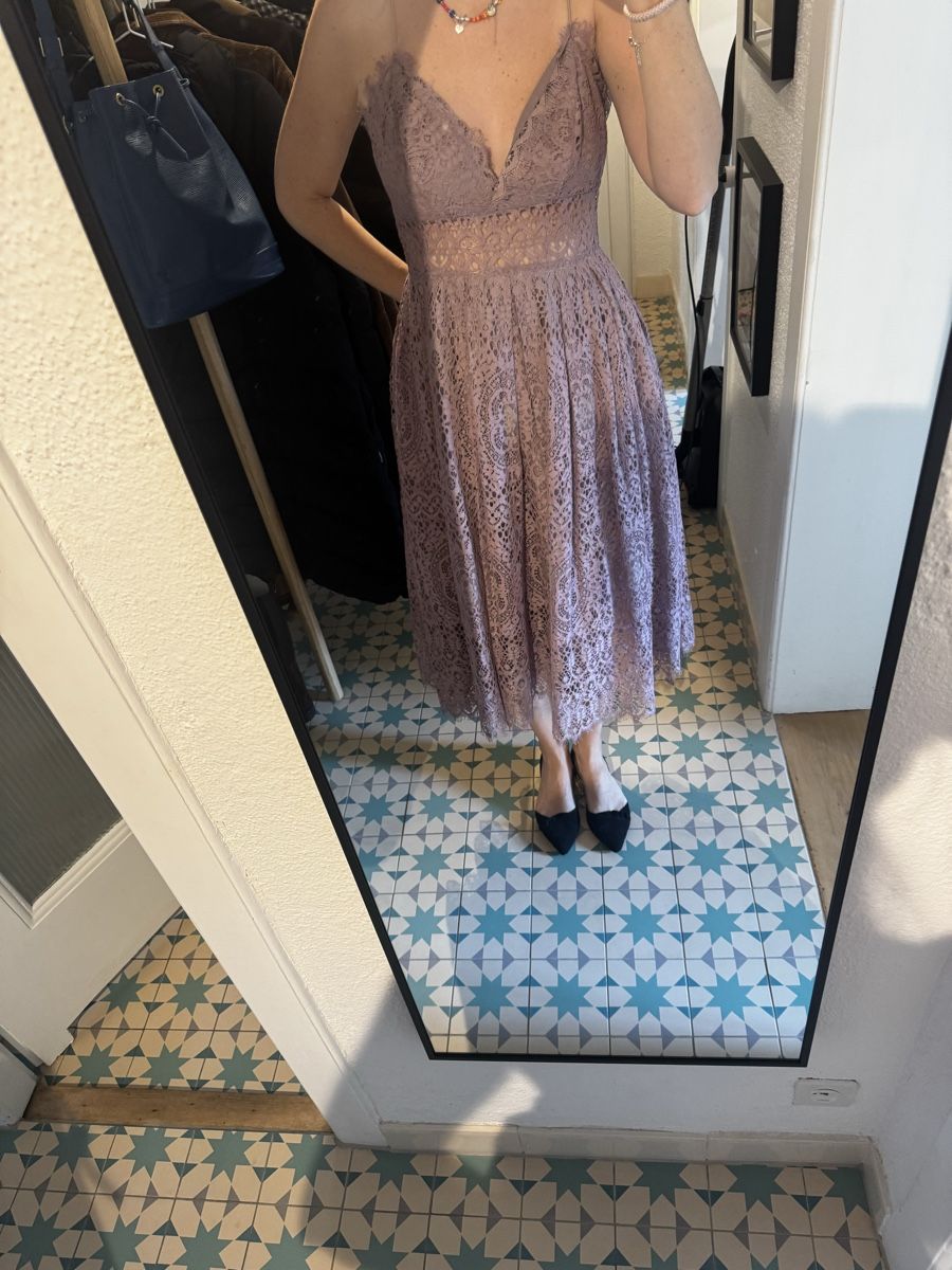 Vestiti: Cocktailkleid fliederfarben – Nuovo (secondo la descrizione) da Zürich venduto da ann_9vgv